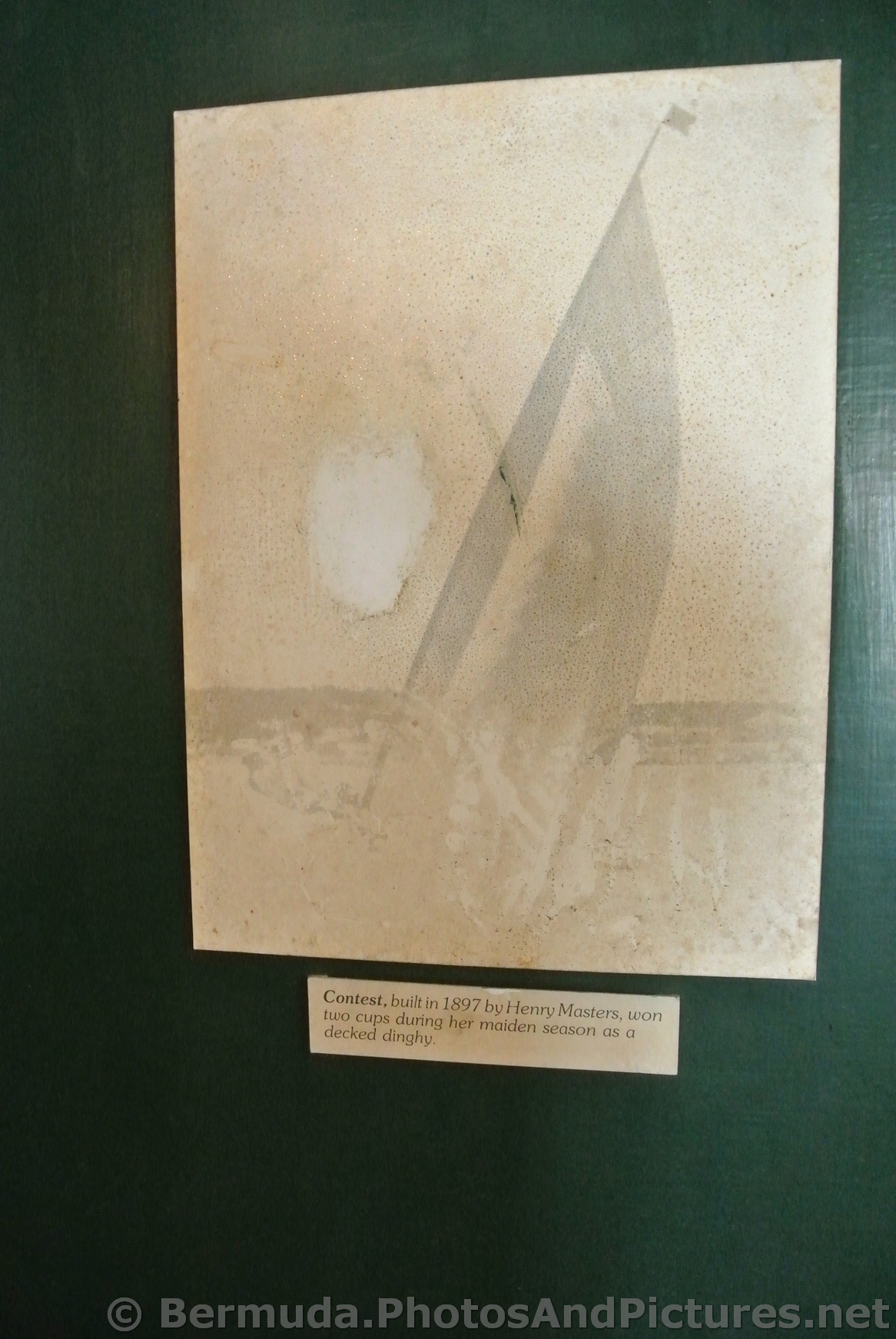 Drawing of Contest sailboat displayed at Bermuda National Museum.jpg