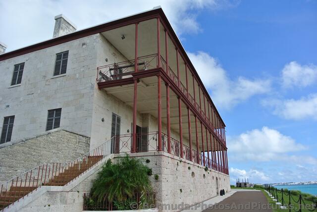 Back of Commissioner's House at Bermuda National Museum.jpg