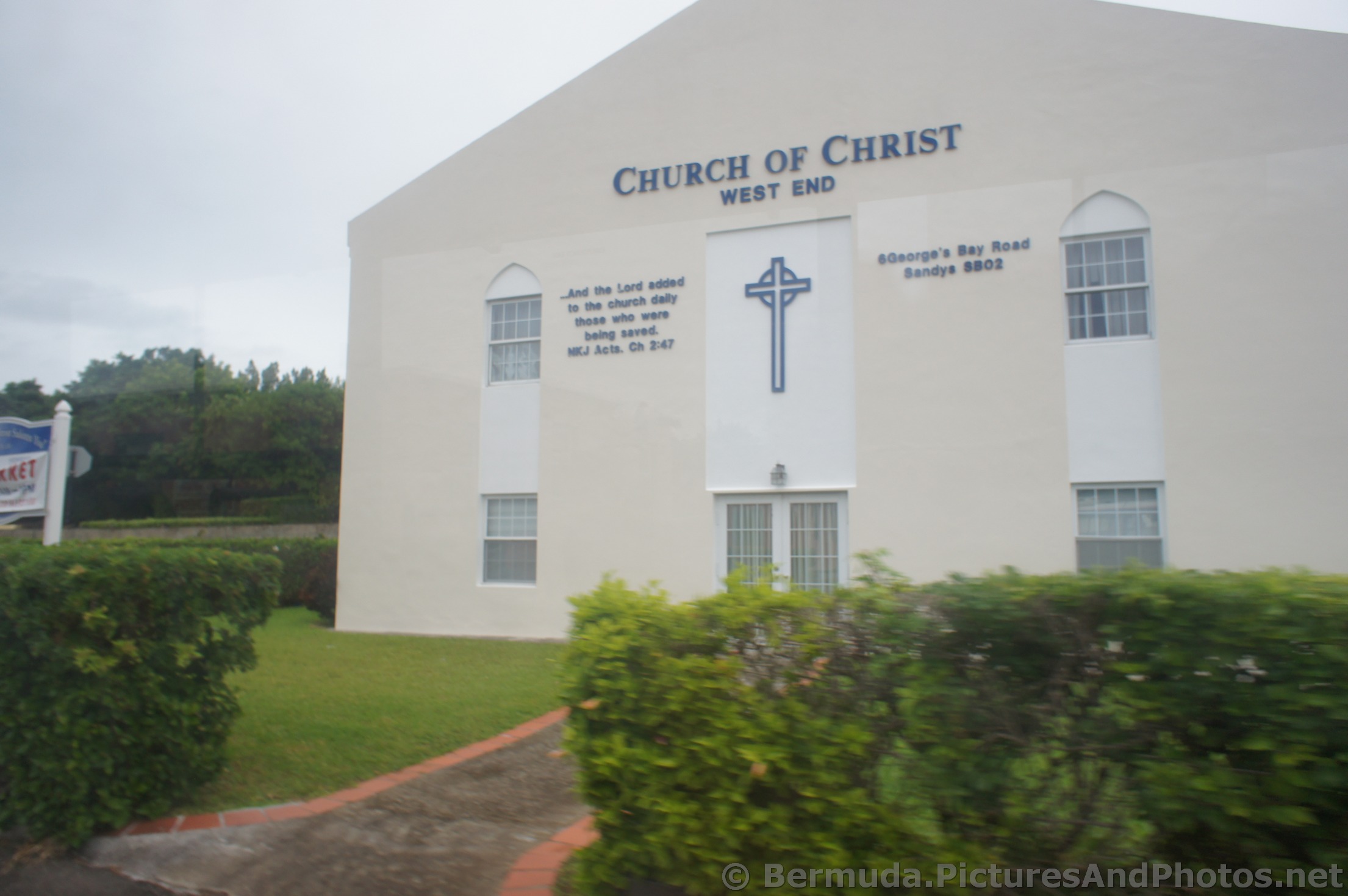 Church of Christ West End Bermuda.jpg