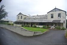 Old Seeming Abandoned home on Malabar Rd Bermuda.jpg