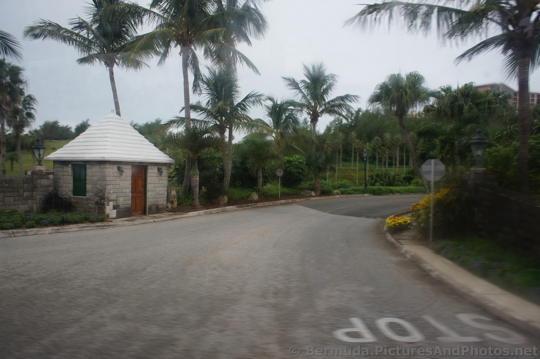 Fairmount Southhampton Golf Club Bermuda Entrance area off of South Rd.jpg