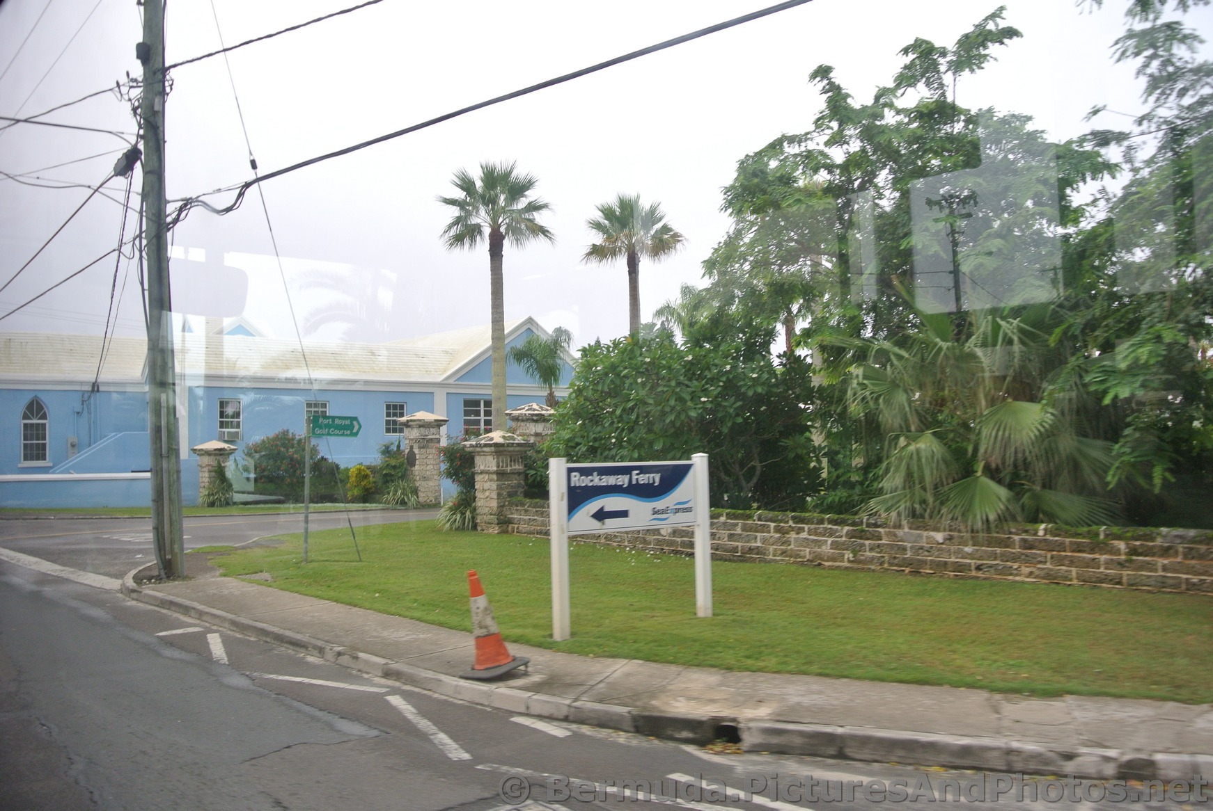 Rockaway Ferry sign on Middle Rd Bermuda.jpg
