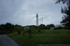 Gibb's Hill Lighthouse seen from Lighthouse Rd.jpg
