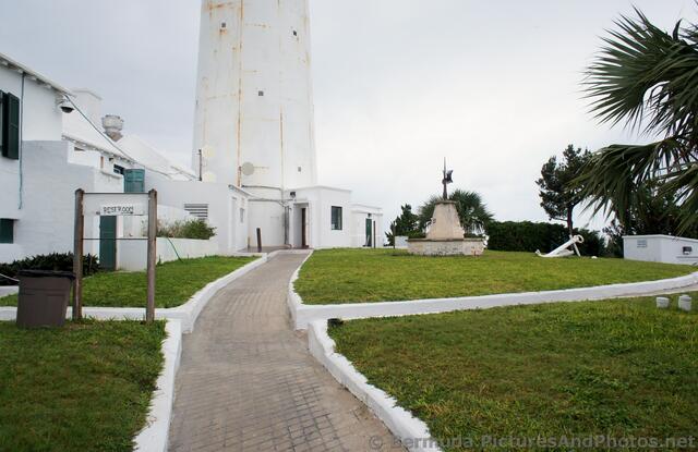 Grounds of Gibbs Hill Lighthouse.jpg