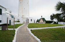 Grounds of Gibbs Hill Lighthouse.jpg