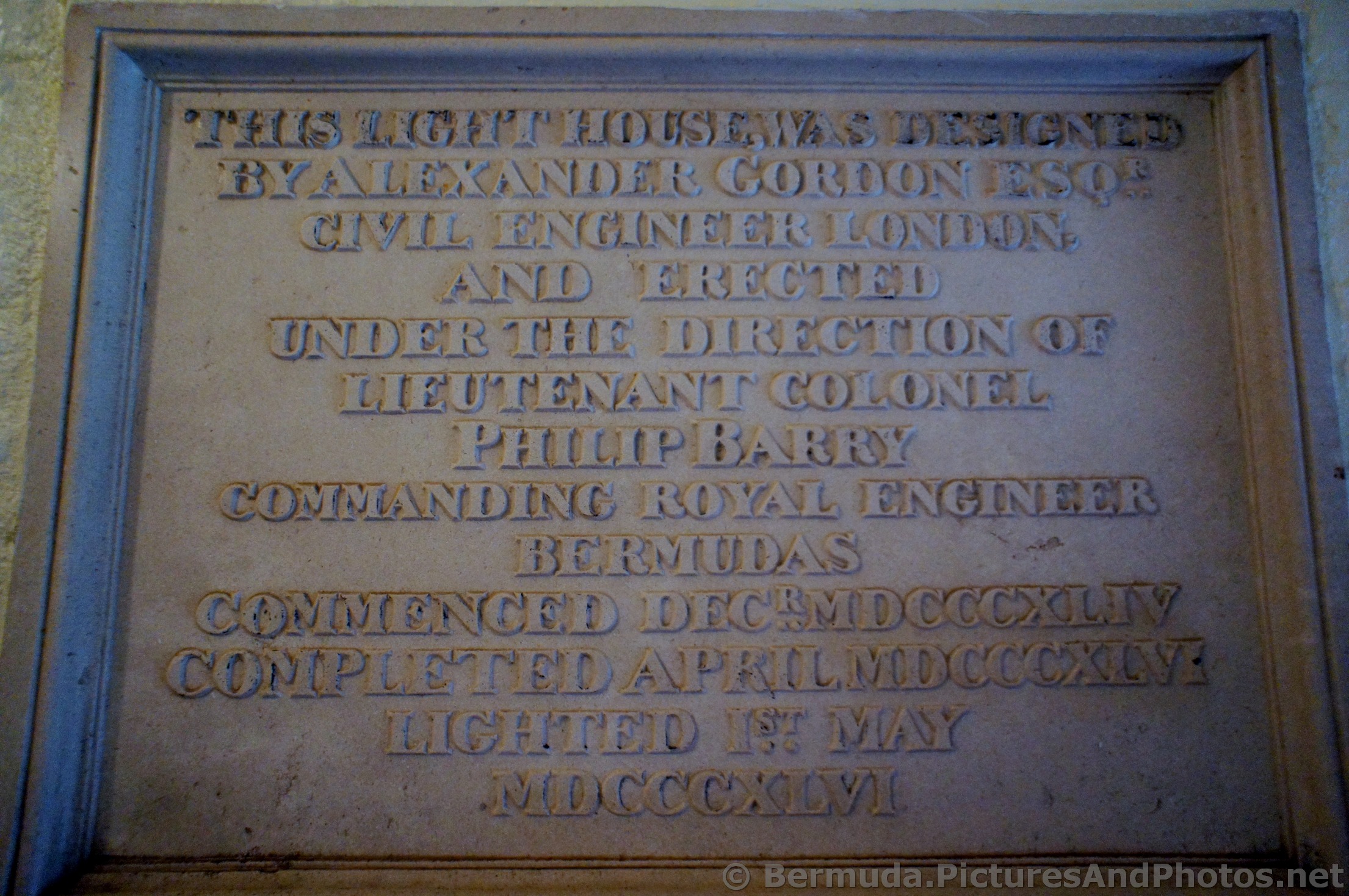 Gibbs Hill Lighthouse Designed by Alexander Gordon plaque.jpg