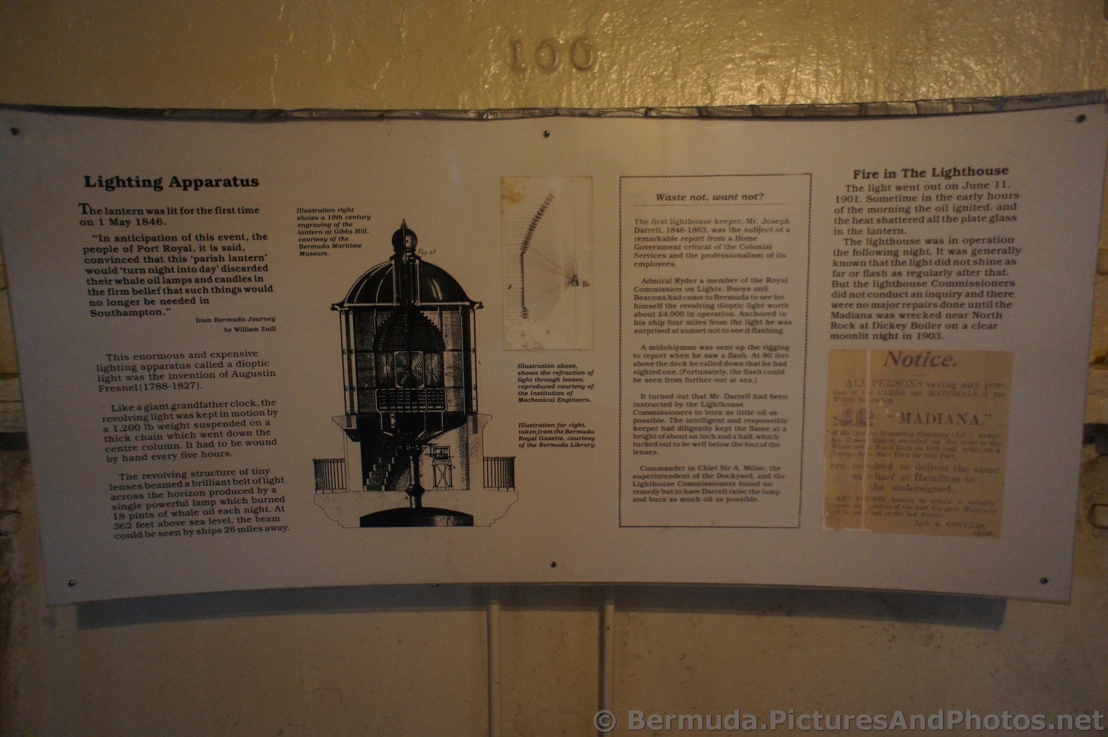 Gibbs Hill Lighthouse Lighting Apparatus Info Poster.jpg