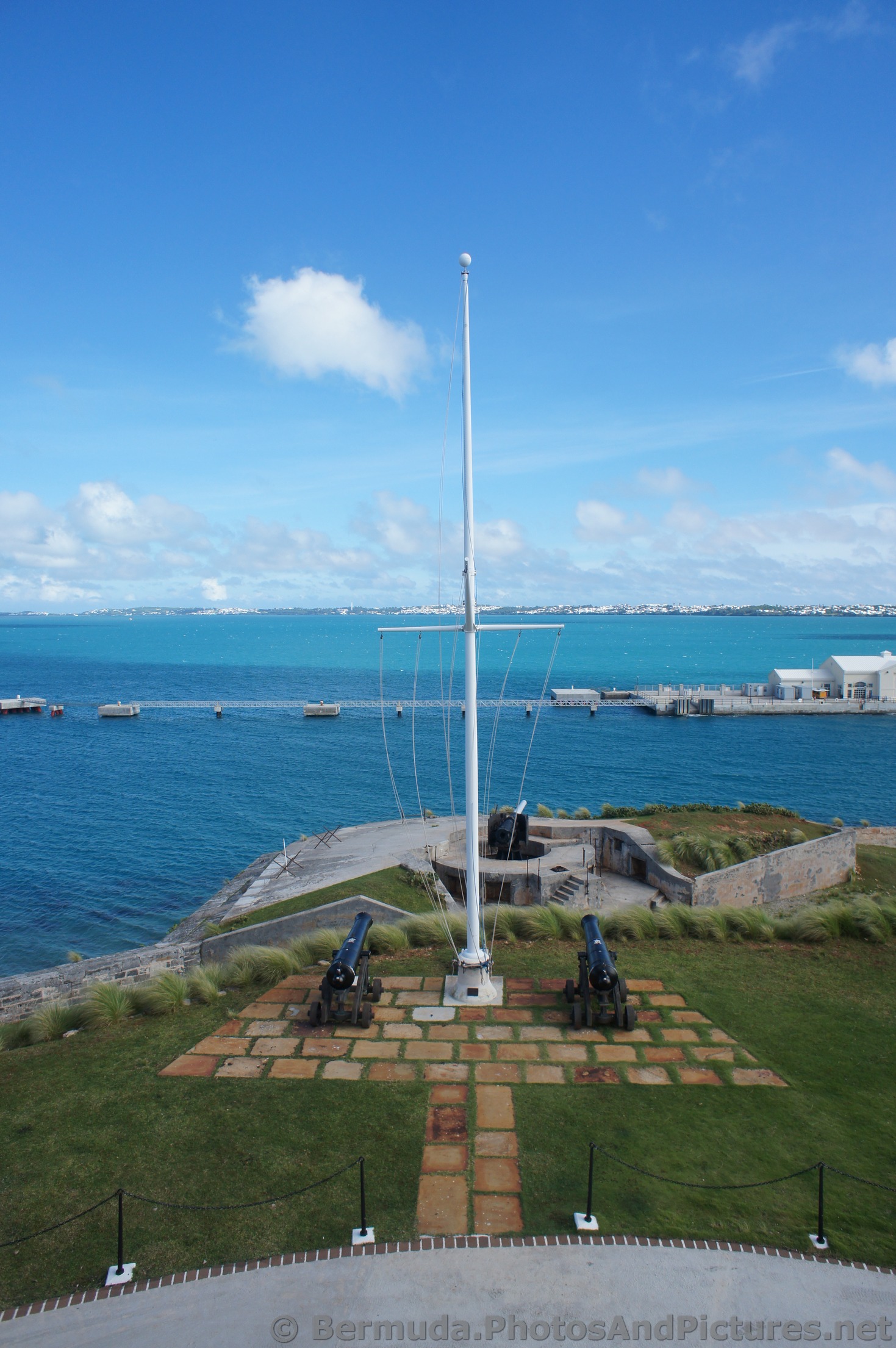 Flag Pole next to Commissioner's House Bermuda Maritime Museum.jpg