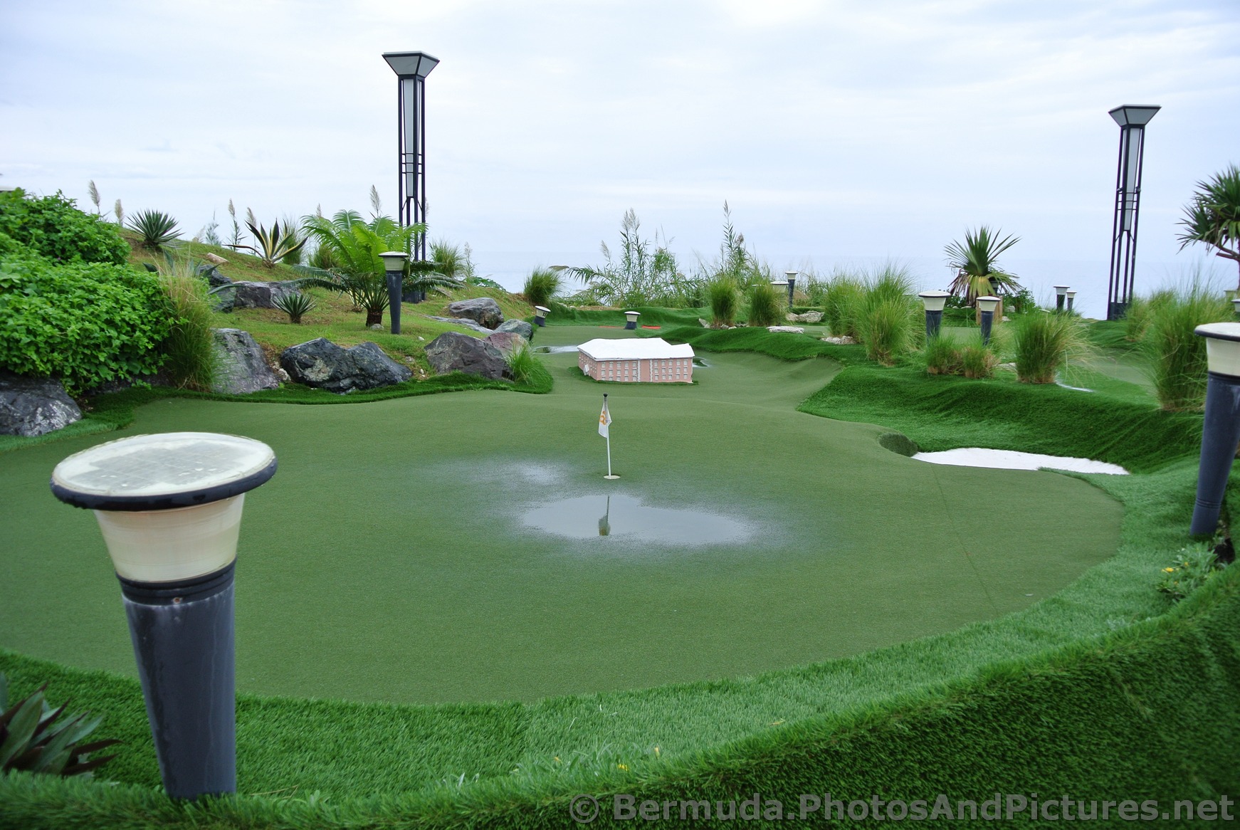 Miniature Fairmont Southhampton Hotel at Bermuda Fun Golf.jpg