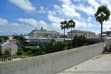 View of cruise ship from Bermuda Maritime Museum NW Rampart.jpg