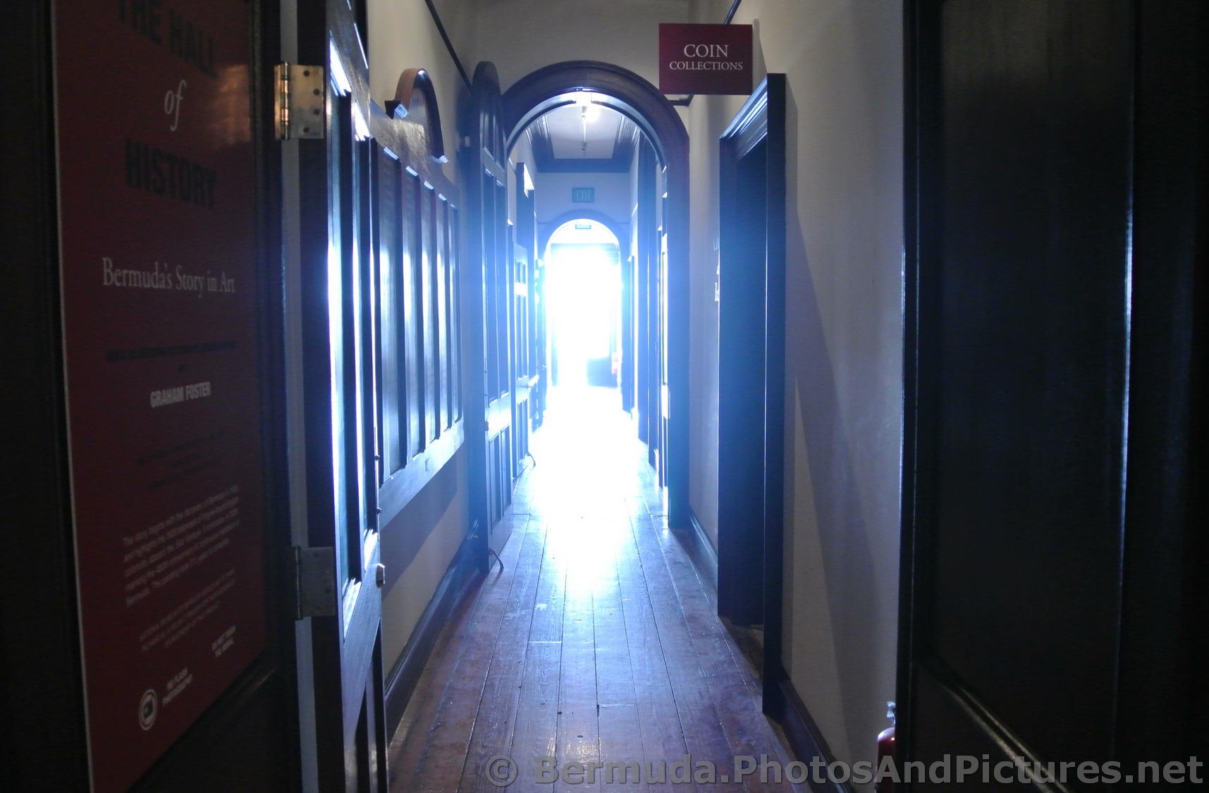 Hallway at Commsioner's House Bermuda Maritime Museum.jpg