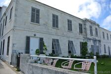 Yard behind Commsioner's House Bermuda Maritime Museum.jpg