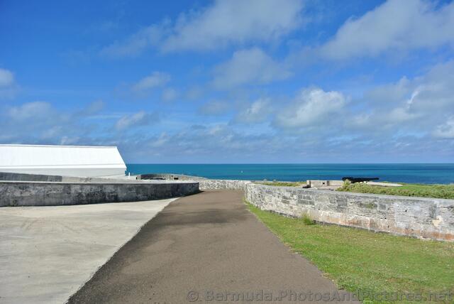Walkway at the back of Commissioner's House Bermuda Maritime Museum.jpg
