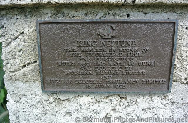 Description plaque for Neptune Statue at National Museum of Bermuda.jpg