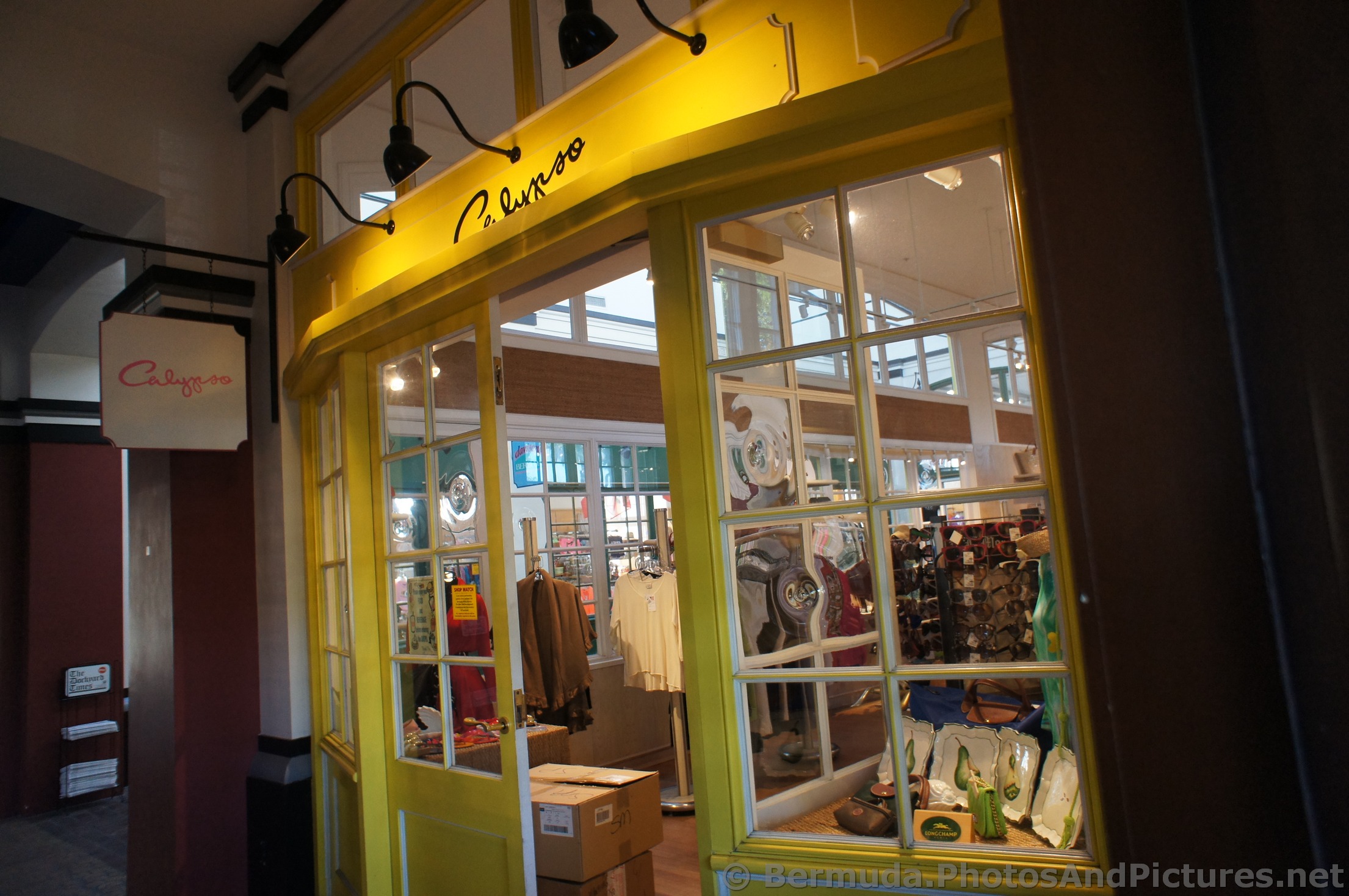 Calypso shop at Clocktower Mall Bermuda.jpg